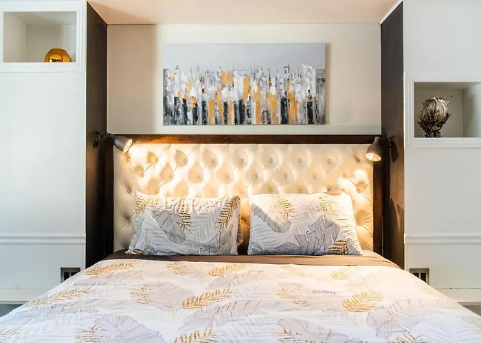 Big Bear Spa Suites